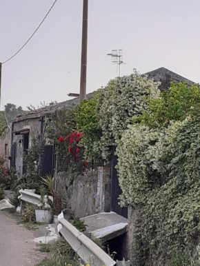 Гостиница Casa Dei Sogni Vicino A Taormina  Калатабияно
